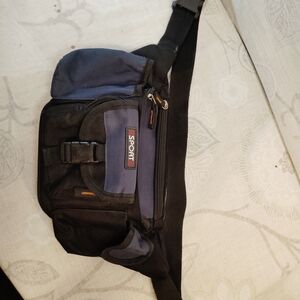 Sport Men's Belt Bag in Black and Navy